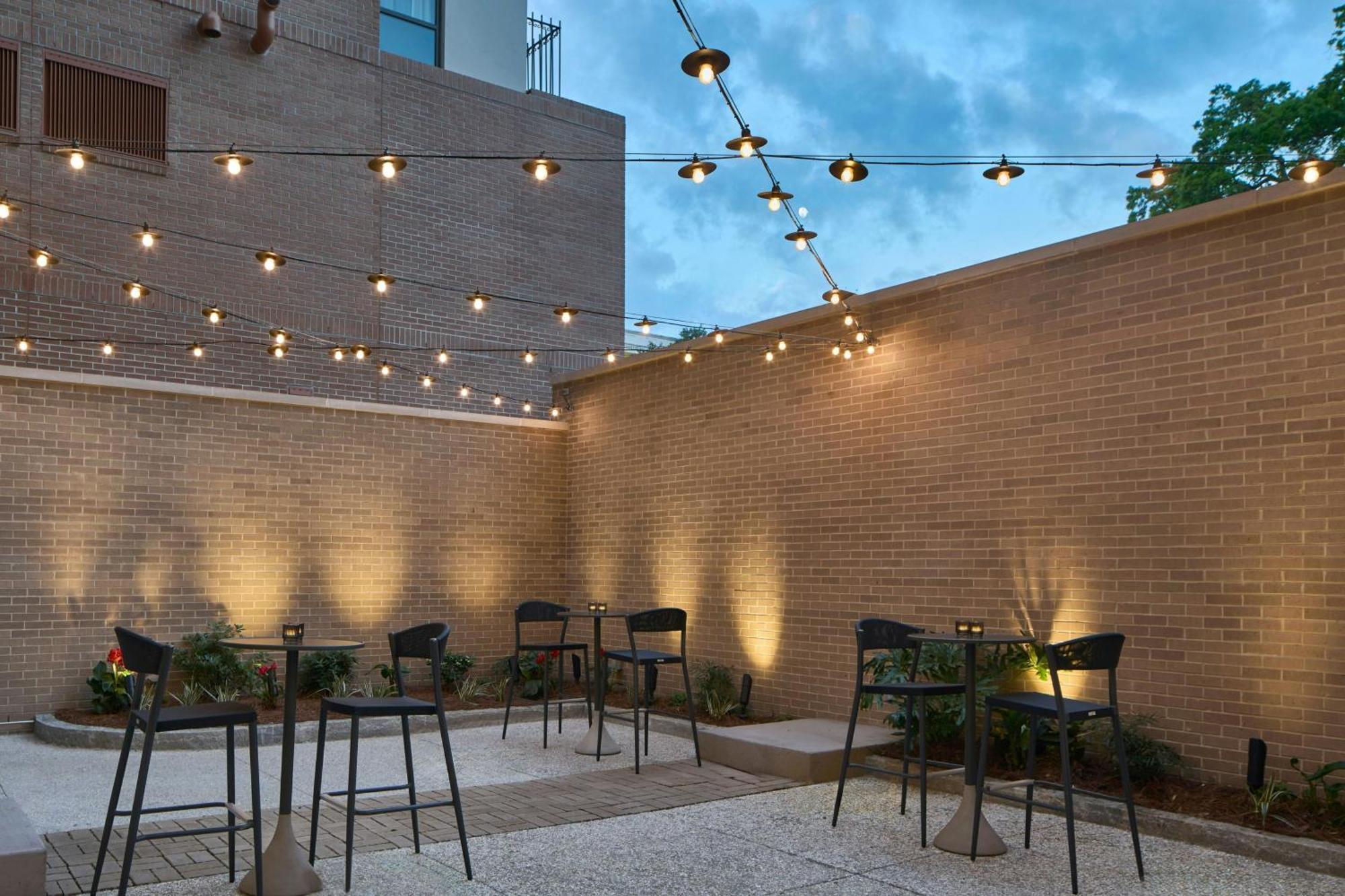 Ac Hotel Savannah Historic District エクステリア 写真